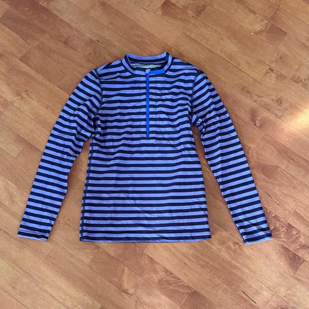 Purple striped Sun shirt. SPF 50+. Girls 10